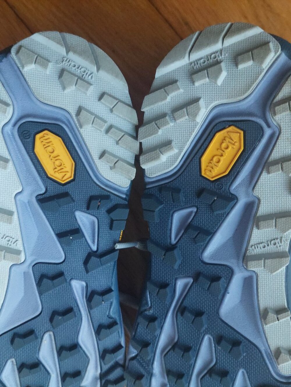 Altra Timp 5 Women Size 7 - Picture 10 of 11